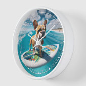 Whimsical White en Tan Surfen Franse Bulldog (Hoek)