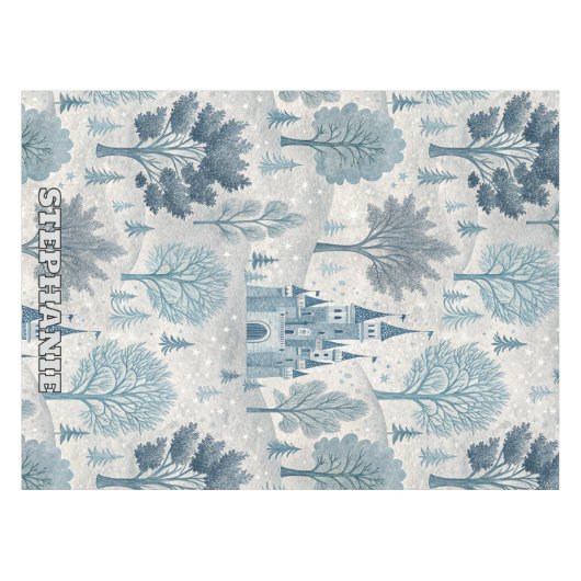 Whimsical Winter Castle Landschap in blauw en grij Tafelkleed (Voorkant (Horizontaal))