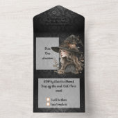 Whimsical Witch beroemd gemaakt door Black Damask All In One Uitnodiging (Binnen)