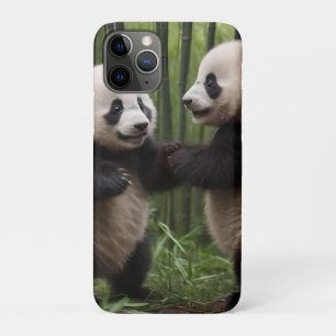 Whimsical Wonders: Baby-panda's spelen in het bos iPhone 11 Pro Hoesje