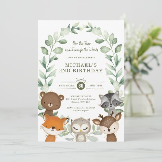 Whimsical Woodland Forest Vriend Groen Verjaardag Kaart (Staand voorkant)