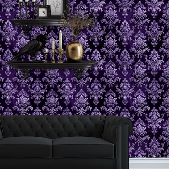 Whimsigoth ingewikkelde Paarse op zijdeprint Behang (Whimsigoth Dark Purple and Black Damask wallpaper behind a black couch and goth floating shelves)