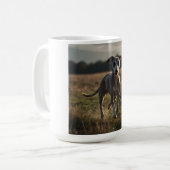 Whippet Élégant café Mug (Devant gauche)