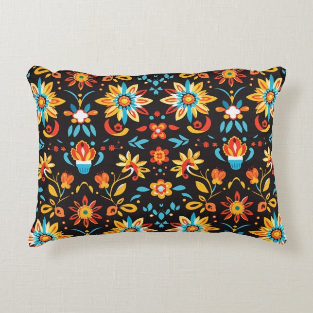 Whispering Blooms Accent Pillow Kussen (Voorkant)