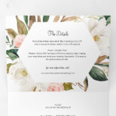 White and Blush Pink Magnolia Floral Weduwfoto Drieluik Uitnodiging (Binnenzijde eerst)