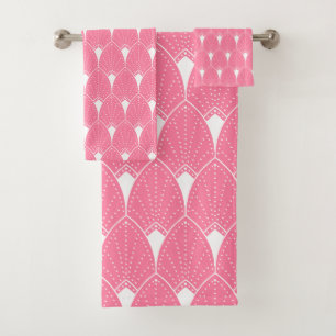 White Art Deco patroon 2 op roze achtergrond Bad Handdoek
