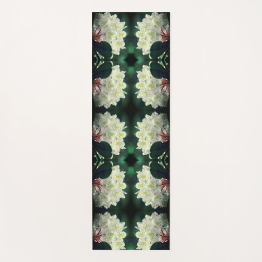 White Azalea Flower with Raindrops Abstract Yogamat (Voorkant)