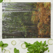 White Birch Trees and Herfst Ferns in Rocky Mounta Theedoek (Gevouwen)