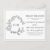 White Black Leafy Crest Monogram Vertraging Datum Uitnodiging Briefkaart (Voorkant)