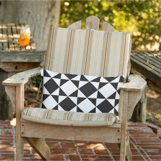 White Black Retro Squares Triangles Pattern Buitenkussen (Stoel)