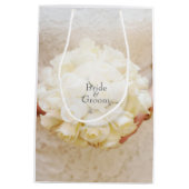 White Bridal Wedding Flower Bouquet Medium Cadeauzakje (Achterkant)