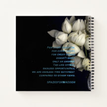 White broken heart in black beroemd gemaakt door D