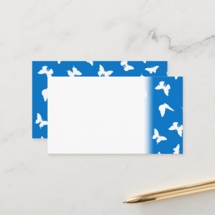 White Butterfly Blue Background Aesthetic Patroon Afsprakenkaartje