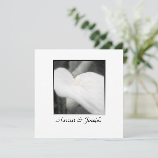 White Calla Lily Elegant Wedding Save the Date (Staand voorkant)