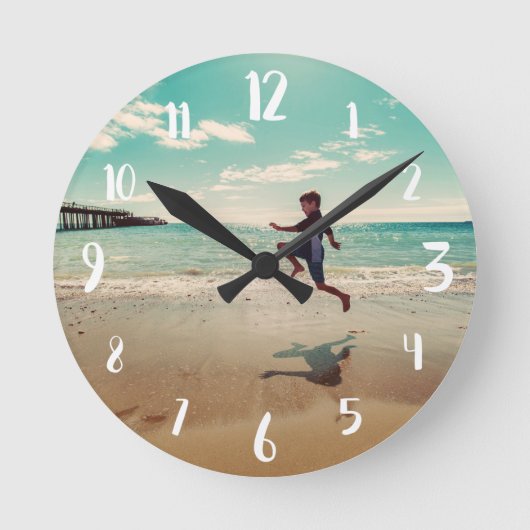 White Calligraphy Numbers Custom Photo Ronde Klok (Voorkant)