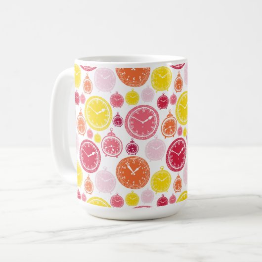 White ceramic mug featuring a pattern (Devant gauche)