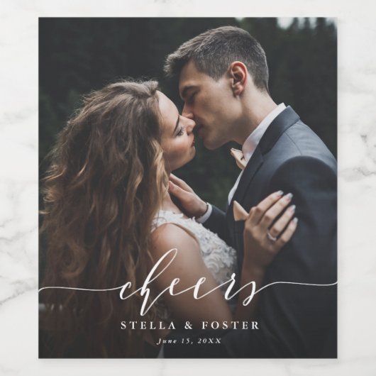 White Cheers Elegant Calligraphy Wedding Photo Wijn Etiket (Enkel label)