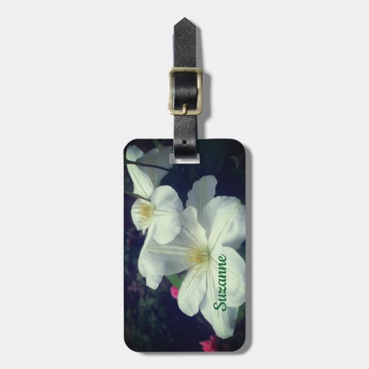 White Clematis Flower Pair Personalized Bagagelabel (Voorkant verticaal)