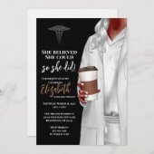 White Coat Médicale School Graduation Invitation (Devant / Derrière)