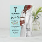 White Coat Médicale School Graduation Invitation (Debout devant)