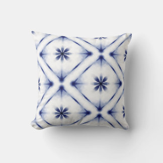 White colourful pillow design  kussen
