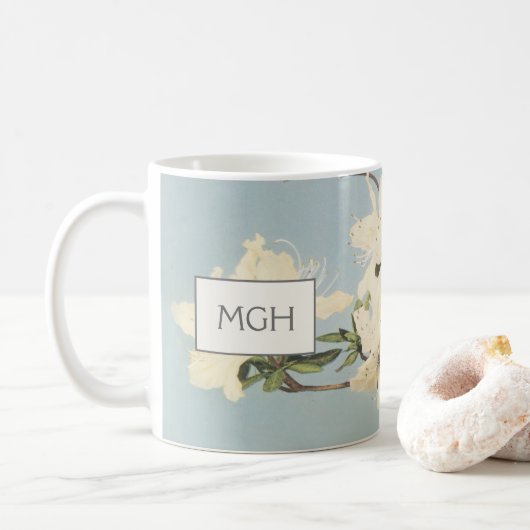  White Cream Azalea Flowers Monogram Koffiemok (Met donut)