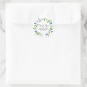 White Daisies Blue Flowers Afstuderen Ronde Sticker (Tas)
