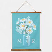 White Daisies Mason Jar Monogram op Blauwgroen Hangend Wandkleed (Voorkant)