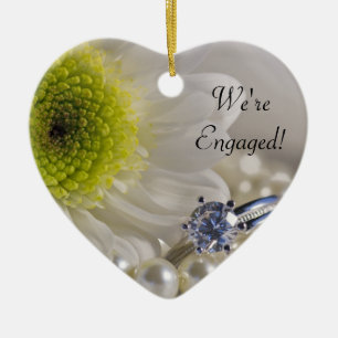 White Daisy en Diamond Ring We zijn erbij betrokke Keramisch Ornament