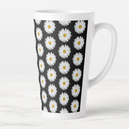 White Daisy Floral Pattern on Black Latte Mok (Rechts)