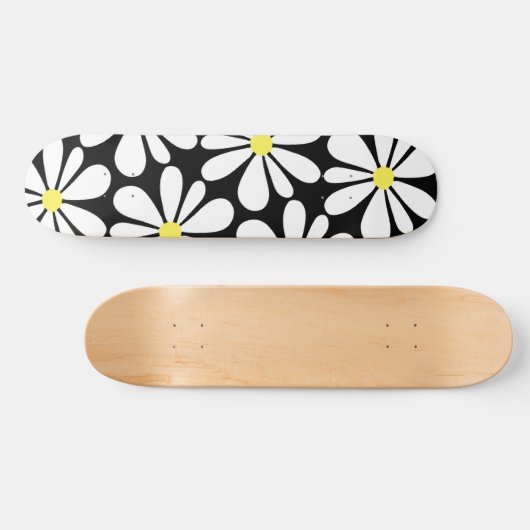 White Daisy on Black Floral Skateboard (Horizontaal)