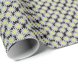 White Daisy Pattern op Black Wrapping Paper Cadeaupapier