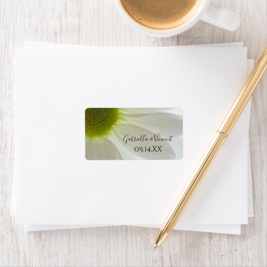 White Daisy Petals Wedding for Label (Insitu)