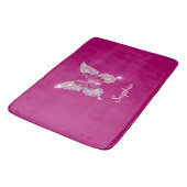 White Diamond Butterfly, Script Name, Deep Fuchsia Badmat (Gekanteld)