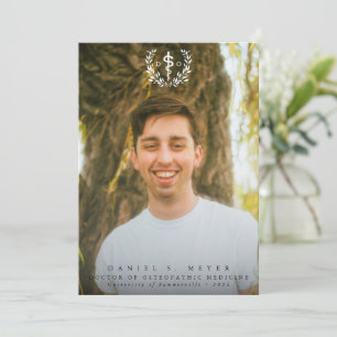 White Doctor of Osteopathic Medicine Afstuderen Aankondiging
