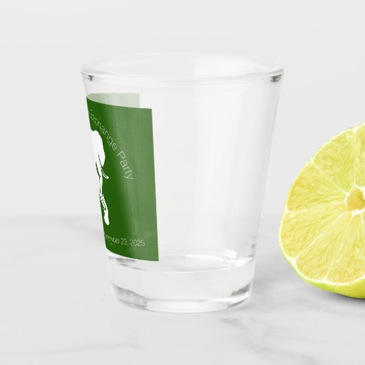 White Elephant on Green Background Custom Text Shot Glas (Rechts)
