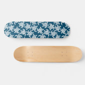 White en Blue Coastal Style Turtle Pattern Skateboard (Horizontaal)