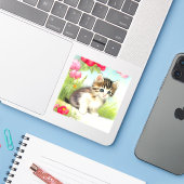 White en Brown Kitten met bloemen Sticker (Laptop met iPhone)