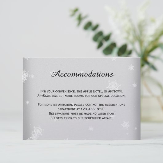 White en Silver Snowflake Weddenschap Invoegen Kaart (Staand voorkant)