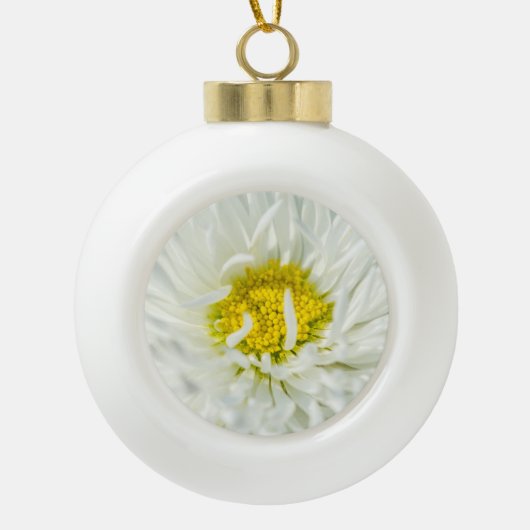 White English Daisy Flower Keramische Bal Ornament (Voorkant)