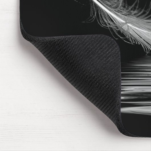 White Feather with Water Reflection and Quote Mous Muismat (Hoek)