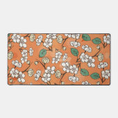 White Floral Design on Oranje Bureaumat (Voorkant)