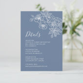 White Floral Line Art Dusty Blue Wedding Informatiekaartje (Staand voorkant)