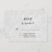 White Flourish Wedding RSVP Kaartje (Voorkant / Achterkant)
