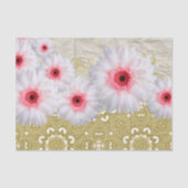 White Gerbera Flowers op Gold White Damask Pattern Tissuepapier (Voorkant)