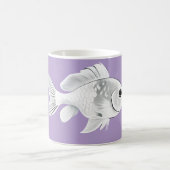 White goldfish on a lavender background mug magische mok (Center)