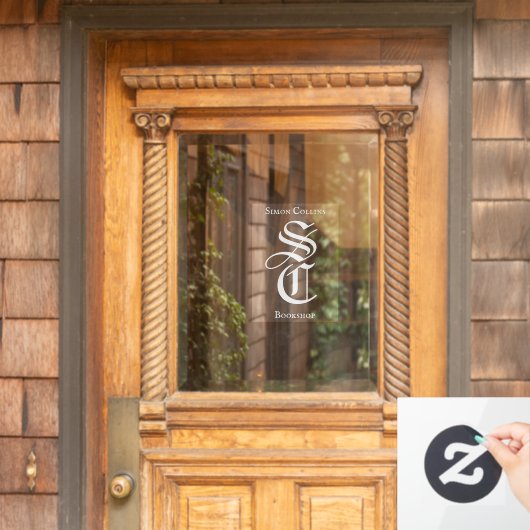 White gothic Monogram Name Medieval Bookshop Raamsticker (Huis Deur)