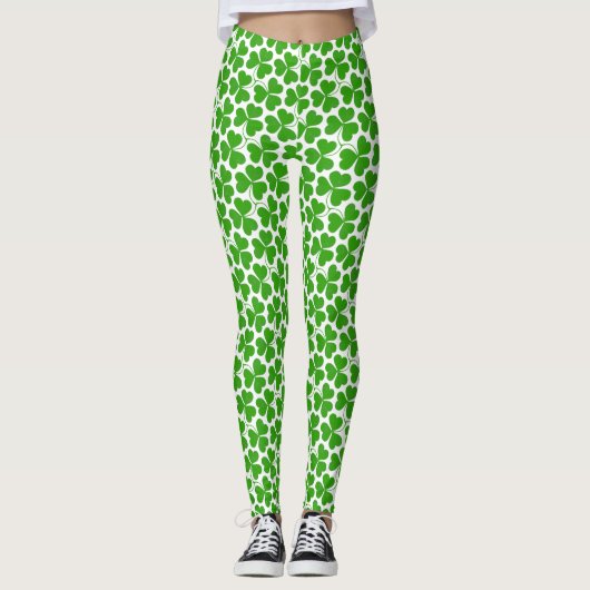 White & Green St Patrick's Day Shamrock Pattern Leggings (Voorkant)