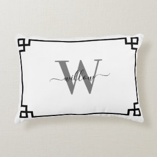 White Grey Black Greek Key Monogramed Accent Kussen