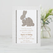 White Grey Burlap Rustic Bunny Easter 1st Birthday Kaart (Staand voorkant)